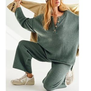 FP Beach Hailee Sweater Set - EUC